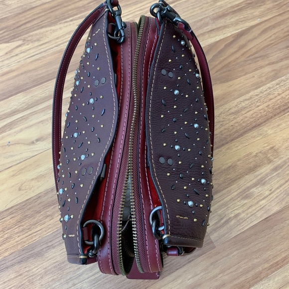 SOLD COACH 1941 ROGUE GEN 2 PRAIRIE RIVETS - Picture 7 of 16